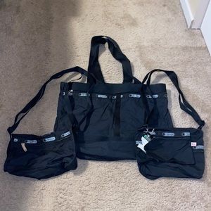 Bundle of Black LeSportsac Bags !